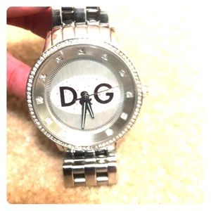 Dolce & Gabbana womens watch!